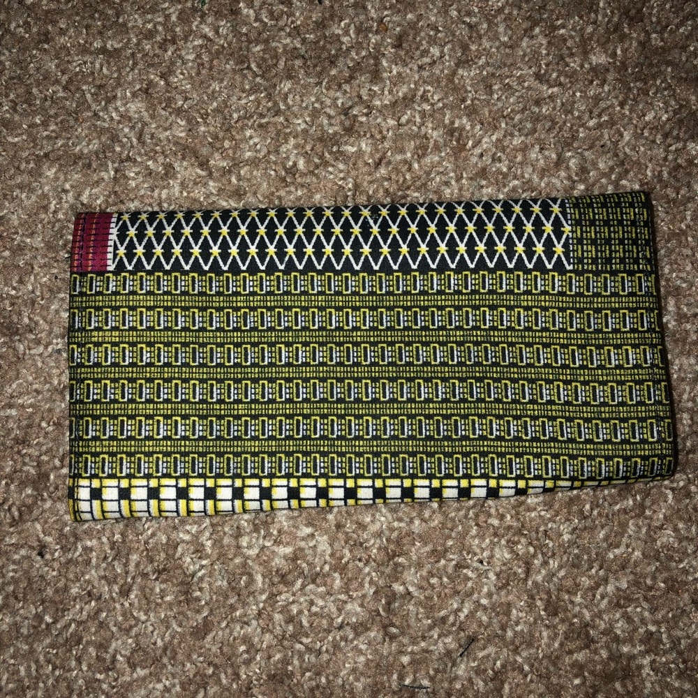 African handmade clutch - Picture 5 of 7